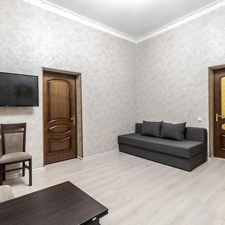 Art Balabana Apartment Lviv Kültér fotó